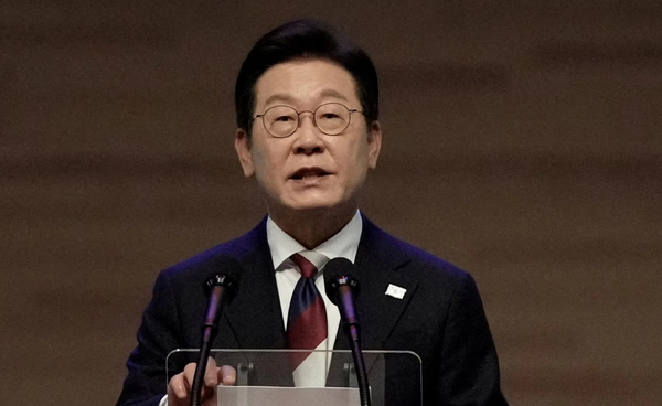 บริษัทเกาหลีใต้ลังเลลงทุนในสหรัฐฯ หลังเหตุบุกจับคนงาน