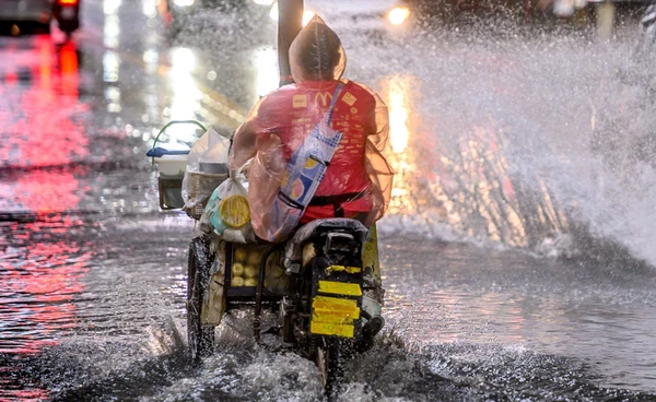  สทนช. ยืนยันกทม. ยังไม่เสี่ยงน้ำท่วมใหญ่ จะเกิดขึ้นได้ต้องมี 3 ปัจจัย 