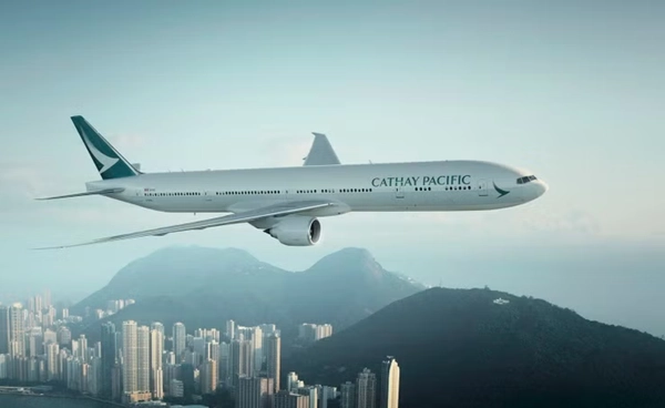 ระทึก ผู้โดยสารชาวจีนพยายามเปิดประตูเครื่องบินกลางอากาศ 