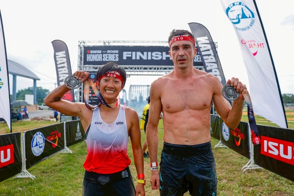 หนุ่มยูเครน-สาวปินส์ ซิวแชมป์ Hua Hin Spartan Race 
