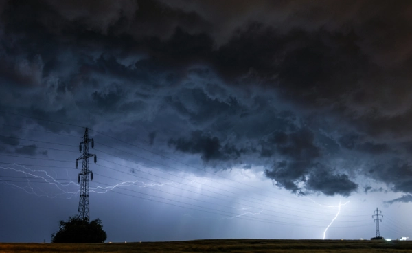 พื้นที่เสี่ยงภัยฝนตกหนักถึงหนักมากบริเวณประเทศไทยวันที่  16 ก.ย. 68