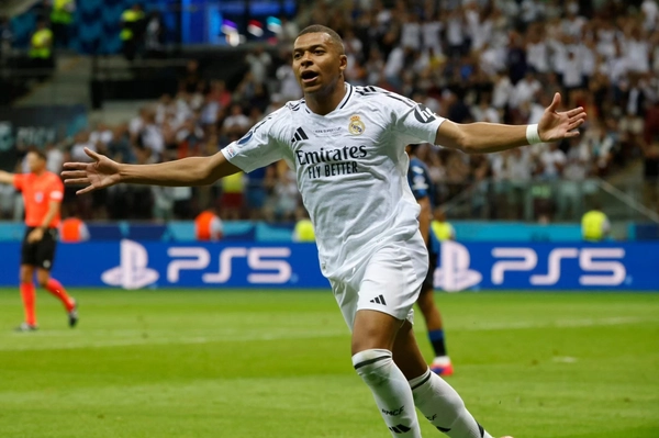 เอ็มบัปเป้ ยืนยันไม่เสียใจ หลังเห็น เปแอสเช คว้าแชมป์ UCL    