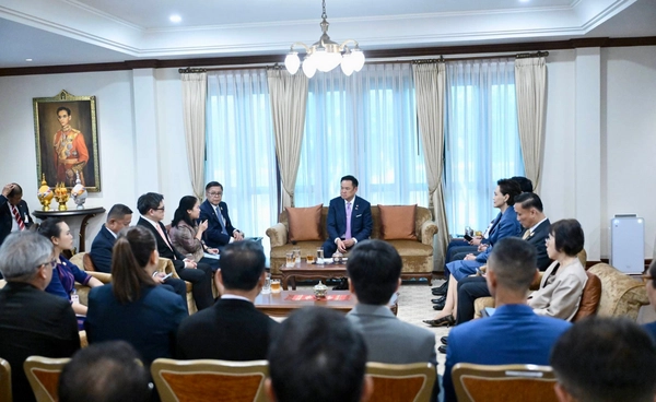 ไทย-ลาว เห็นพ้อง จับมือเศรษฐกิจการค้าทวิภาคี เป้าหมาย 1.1 หมื่นล้านเหรียญ ในปี 2570  