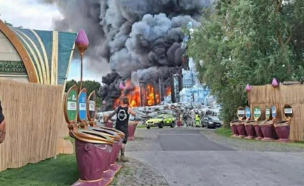 ช็อกวงการเพลง เกิดเหตุไฟไหม้เวที Tomorrowland ก่อนเริ่มงานเพียง 1 วัน