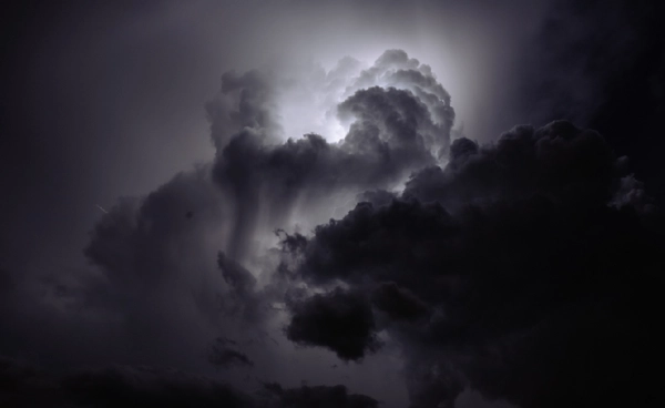 พื้นที่เสี่ยงภัยฝนฟ้าคะนองและลมกระโชกแรงวันที่ 19 ต.ค. 68