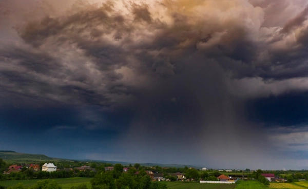 “เมฆระเบิด” คืออะไร? ภัยพิบัติใหม่ในยุคโลกเดือด