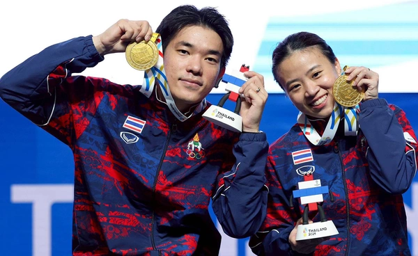 “ไตเติ้ล-เจน” คว้าเหรียญทองคู่ผสมแบดมินตันซีเกมส์