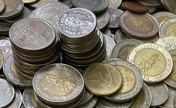 เงินบาทเช้านี้ 14 พ.ค.  “อ่อนค่าลงเล็กน้อย” ที่ระดับ 33.23 บาทต่อดอลลาร์