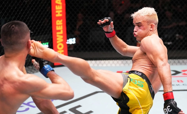 ซานโตส พร้อมสอย แกรนท์ ศึก UFC FIGHT NIGHT