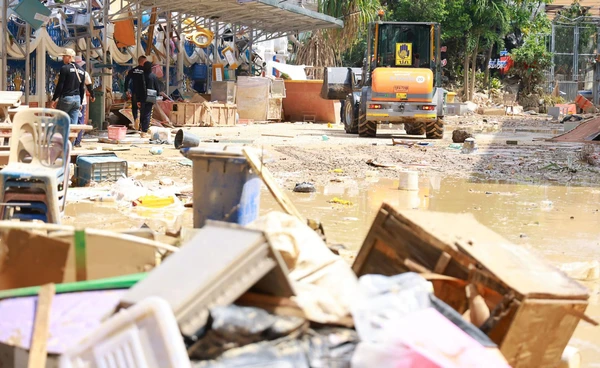 กระทรวงอุตฯ คลอดมาตรการพักหนี้–เติมสภาพคล่อง ช่วย SME ภาคใต้ ฟื้นตัวหลังน้ำท่วม 