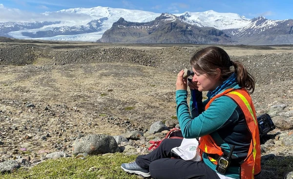 "ลอเรน เอ็ดการ์" จากผู้ควบคุมยานสำรวจบนดาวอังคารและนักธุรณีวิทยาสู่บทบาทสำคัญในฐานะนักบินอวกาศนาซา