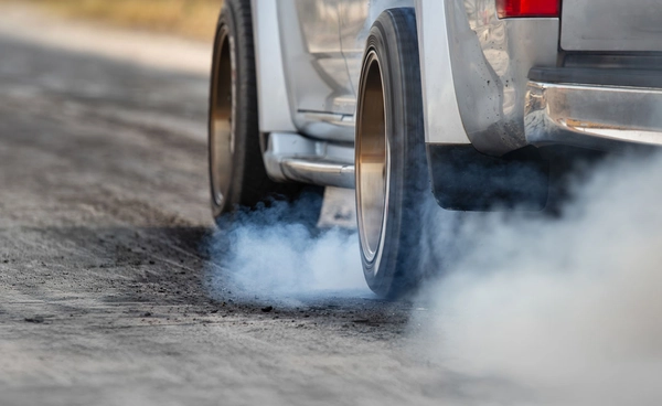 ปรับเข้ม! มาตรฐานควันดำรถยนต์ดีเซล ต้องไม่เกิน 20% เริ่ม 1 พ.ย. 2568 