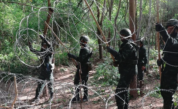 สถานการณ์ชายแดนล่าสุด! ตรวจพบโดรน 53 ลำ ทั้ง 2 ฝ่ายยังวางกำลังเข้ม