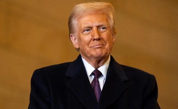 "ทรัมป์" ประกาศน่านฟ้าเวเนซุเอลาควรถือว่า "ปิดโดยสิ้นเชิง" ยกระดับตึงเครียด 2 ประเทศ 