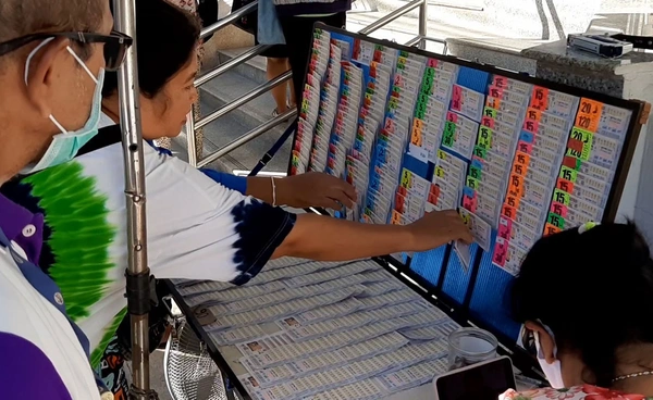 สถิติหวยออกวันพฤหัสบดี ย้อนหลัง 10 ปี เผยเลขเด็ดออกซ้ำบ่อย