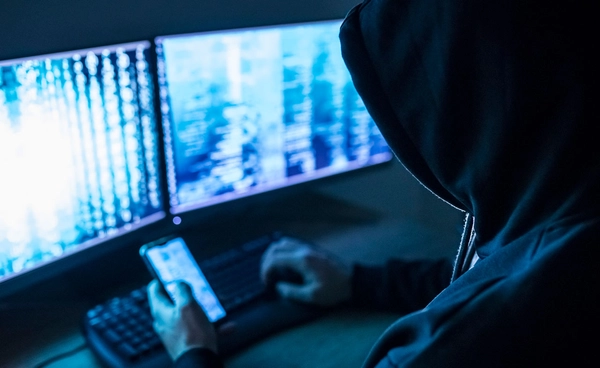 ดีอี พร้อมเอาผิด “บุคคล” เอี่ยวร่วมแก๊งสแกมเมอร์ 1 เดือนปิดเว็บพนันกว่า 40,000 URLs