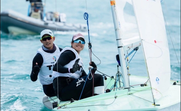 นักแล่นใบไทยโชว์ฟอร์มสุดยอดกวาด 4 เหรียญทองซีเกมส์ 2025