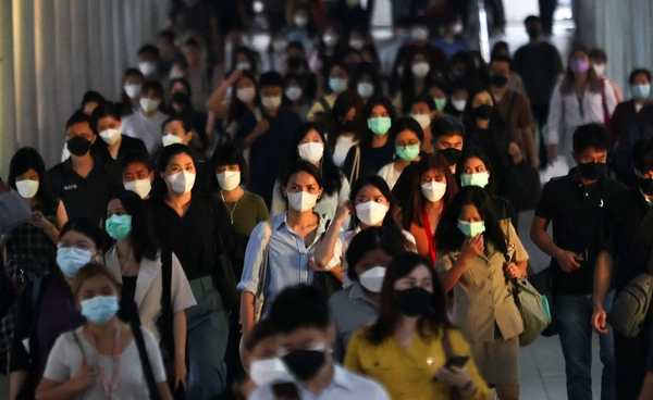 ประเทศไทยตอนนี้มีประชากรทั้งหมดกี่คน? อัตราการเกิดลด-วัยสูงอายุเพิ่มขึ้น