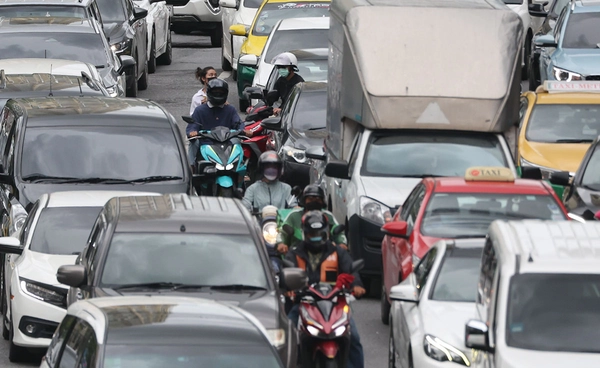 เส้นทางเลี่ยงรถติดสายเหนือ - สายเอเชีย  ขาเข้ากทม. หนีจราจรหนาแน่นเส้นทางหลัก