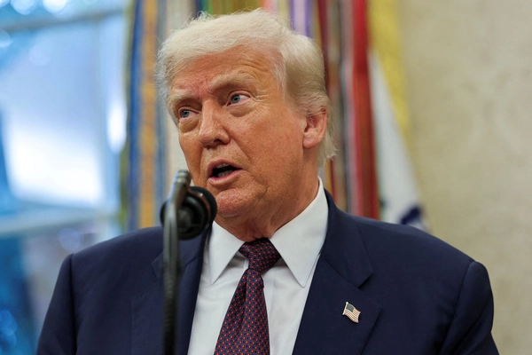 ทรัมป์ขู่ปูติน "ระวังผลลัพธ์ที่ร้ายแรง" หากไม่ตกลงหยุดสงครามในยูเครน