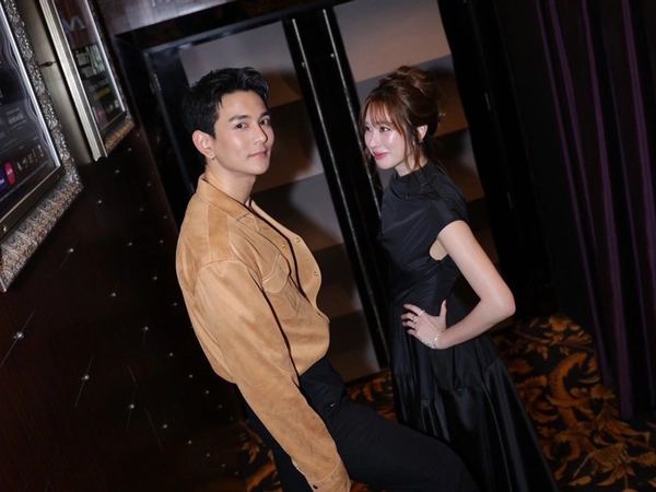 "กัน-ฐิสา"  ออกงานคู่ครั้งแรกในรอบ 10 ปี อวดความหวานงานพรมแดงรอบปฐมทัศน์ “2499 เดอะมิวสิคัล” 
