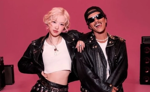 โรเซ่ สร้างสถิติใหม่ ครองชาร์ต Billboard นาน 34 สัปดาห์ติด สูงสุดในประวัติศาสตร์ K-pop