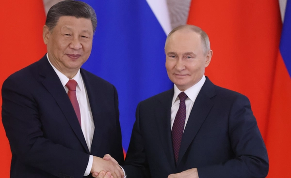 "สี จิ้นผิง-ปูติน" แลกเปลี่ยนคำอวยพรปีใหม่ เดินหน้าความสัมพันธ์เชิงยุทธศาสตร์ต่อใน 2026