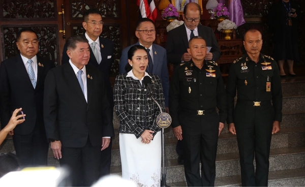 นายกฯ ยันใช้ทวิภาคีคลายปมไทย-กัมพูชา ย้ำรัฐบาล-กองทัพ ยังเป็นเอกภาพ