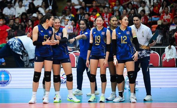  วอลเลย์บอลหญิงสู้สุดใจ ผงาดแชมป์เหรียญทอง 17 สมัย