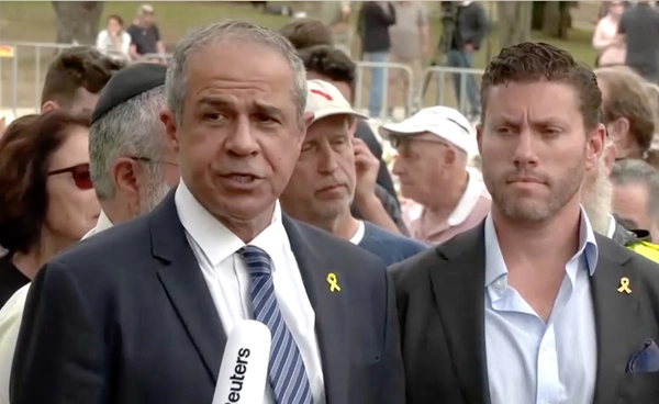 ทูตอิสราเอลเรียกร้องคุ้มครองชาวยิวมากขึ้น