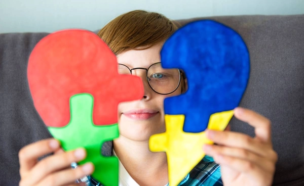 รู้จัก "โรคออทิสติกสเปกตรัม" มีปัญหาในการสื่อสาร และการมีปฏิสัมพันธ์กับผู้อื่น