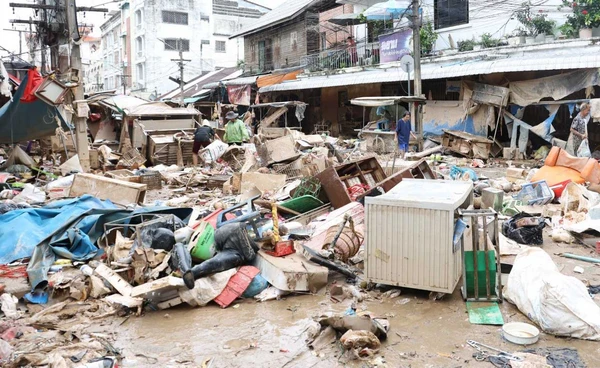 ดัชนีการเมืองไทยเดือนพ.ย. ปรับลดลง น้ำท่วมหาดใหญ่สะท้อนปัญหาบริหารจัดการไม่ตอบโจทย์