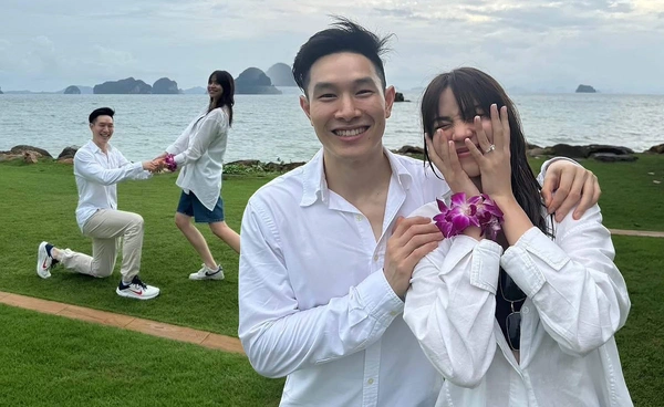 สละโสดอีกคู่! น้องสาว มาร์กี้ ราศรี ถูกแฟนหนุ่มเซอร์ไพรส์ขอแต่งงานแล้ว