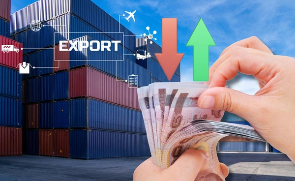 "เงินบาท"แข็งรอบ 4 ปี ซ้ำเติม"ส่งออก"ไทย 