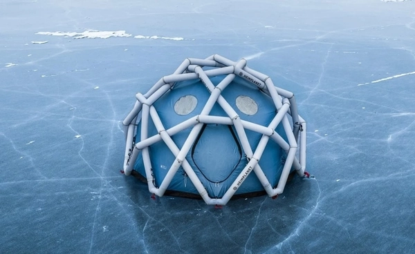 เต็นท์พองลมที่นักสำรวจรอคอย Mavericks Blue Ice แข็งแกร่งขึ้น กางง่ายขึ้น และท้าทายทุกพายุ