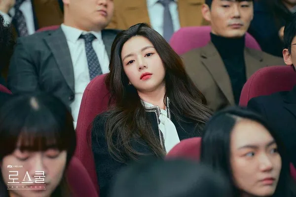 Law School Go Youn Jung