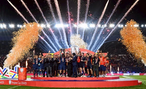 ผลบอลนัดชิงฯแชมป์สโมสรอาเซียน บุรีรัมย์ฯ ครองถ้วยยิ่งใหญ่! หลังชนะจุดโทษ กงอัน 