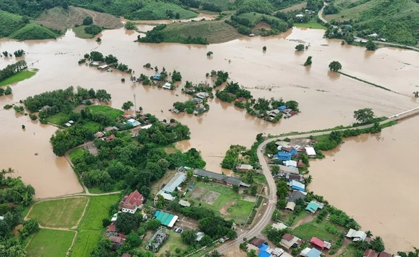 น้ำท่วมล่าสุด! ยังประสบภัย 15 จังหวัด - เตรียมรับมือฝนตกหนักจากพายุเฟิงเฉิน
