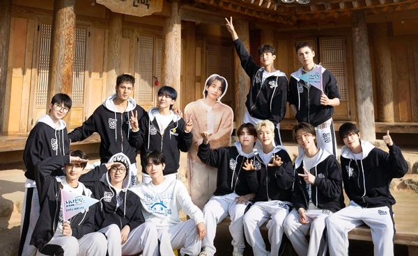 ฉลองปี 10 ไปกับ SEVENTEEN เจ้าพ่อวาไรตี้ ในวาไรตี้ใหม่ "NANA bnb with SEVENTEEN"