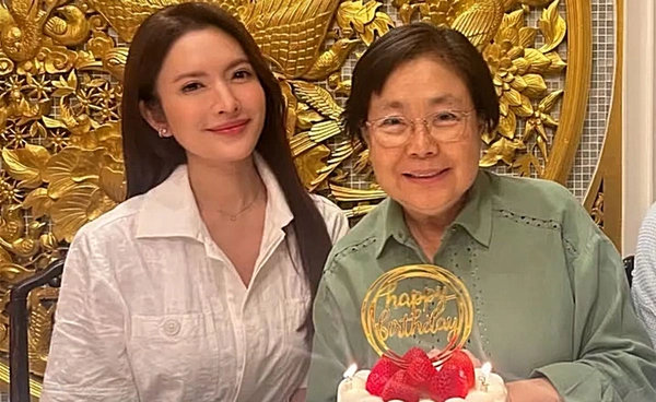 แอฟ ทักษอร อวยพรวันเกิดคุณแม่ นนกุล เผยเรื่องราวดีๆในความทรงจำ