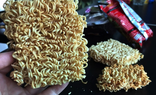 ไทยกินบะหมี่กึ่งฯ 57 ซองต่อคนต่อปี ติดอันดับ 3 ของโลก รองเวียดนาม–เกาหลีใต้