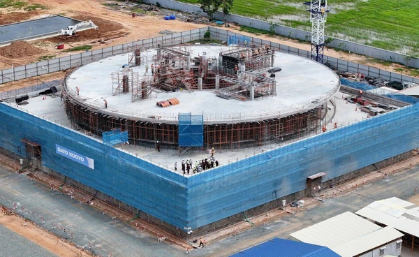 ทำไมกัมพูชาเลือกสร้างอาคารรูปทุ่นสังหาร PMN-2 เพื่อเป็นหลักฐานยึดมั่นอนุสัญญา “ออตโตวา”