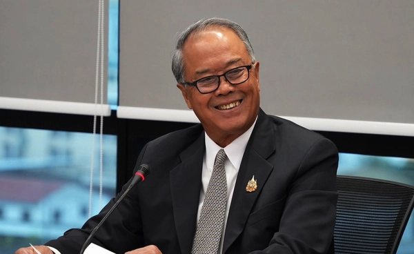 ชูศักดิ์ยัน รัฐบาลจริงใจแก้รัฐธรรมนูญ แต่รอคำวินิจฉัยศาลฯก่อน