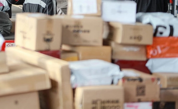 “บขส.” จับมือ “ปณท.” เปิดจุดบริการรับฝากพัสดุภัณฑ์ “EMS Point” 10 แห่ง