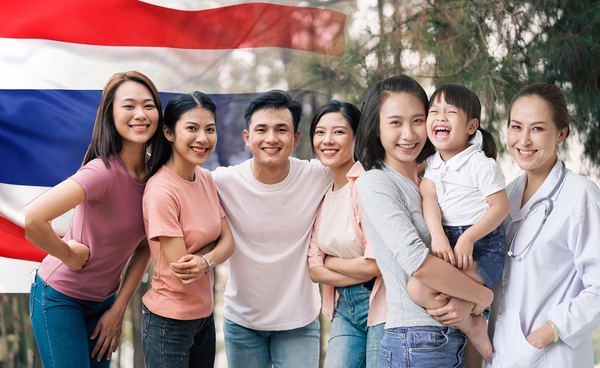 โพลชี้คนไทยยังมีความสุขดี แนะ"ลดค่าครองชีพ"