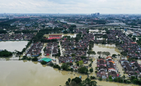 4 ชาติอาเซียนกำลังจมน้ำ  ไทย-มาเลเซีย-อินโดฯ-เวียดนาม  อ่วมหนักพร้อมกัน!