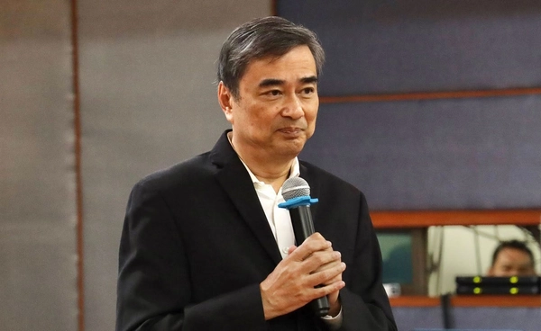 “อภิสิทธิ์” เผยปชป. เตรียมเสนอแคนดิเคตนายกฯ 3 คน 