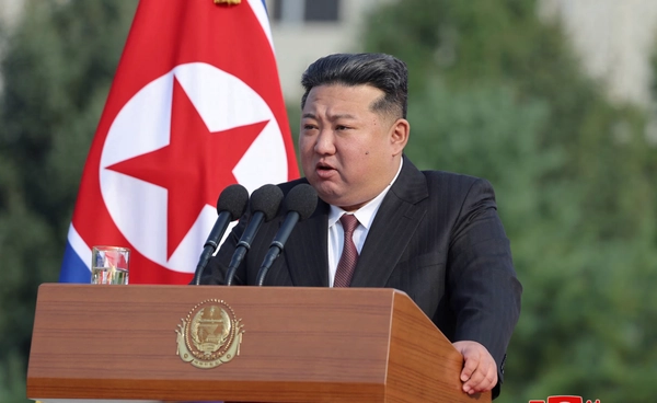 "คิม จอง-อึน" มุ่งหน้าไปจีน ร่วมพิธีสวนสนามครั้งใหญ่ จับตาประชุมไตรภาคีร่วม "สี จิ้นผิง-ปูติน"