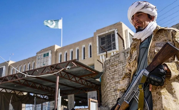 ปากีสถาน-อัฟกานิสถาน ปะทะเดือดหลังเจรจาสันติภาพล่ม