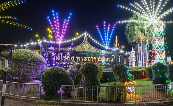 เปิดค่าเช่าที่  “วัดไร่ขิง” จ่ายเท่าไร? ทำไมพ่อค้า - แม่ค้ายอมลงทุน 